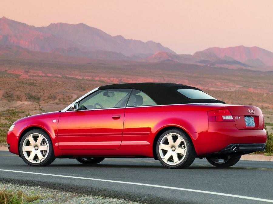  Audi S4 Cabriolet (B6, 8H) 2003 года  (NA) (фото 2 из 13)